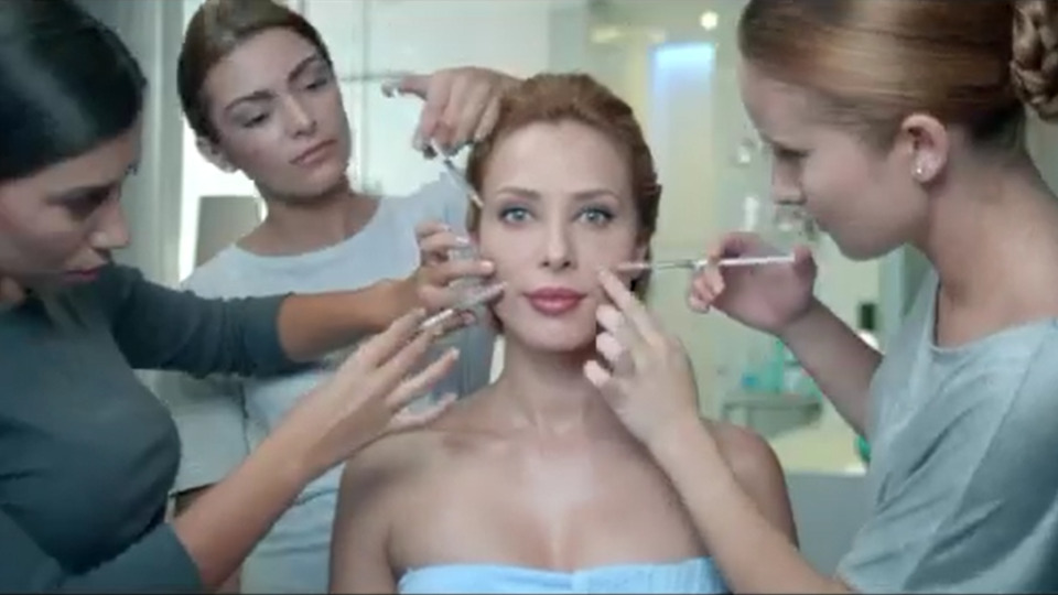 Gerovital GH3 featuring Iulia Vantur